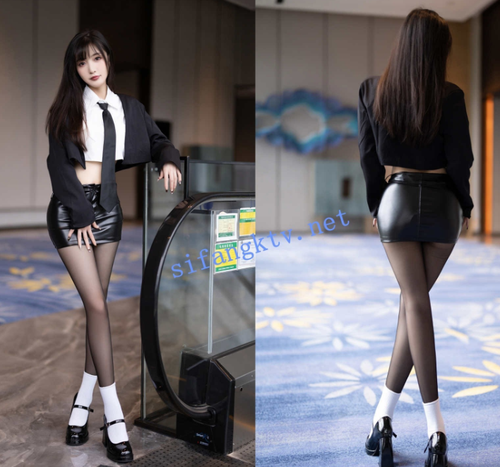 ✨秀人网 林星阑✨性感大美女 黑丝皮裙 被摄影师揉穴挠脚