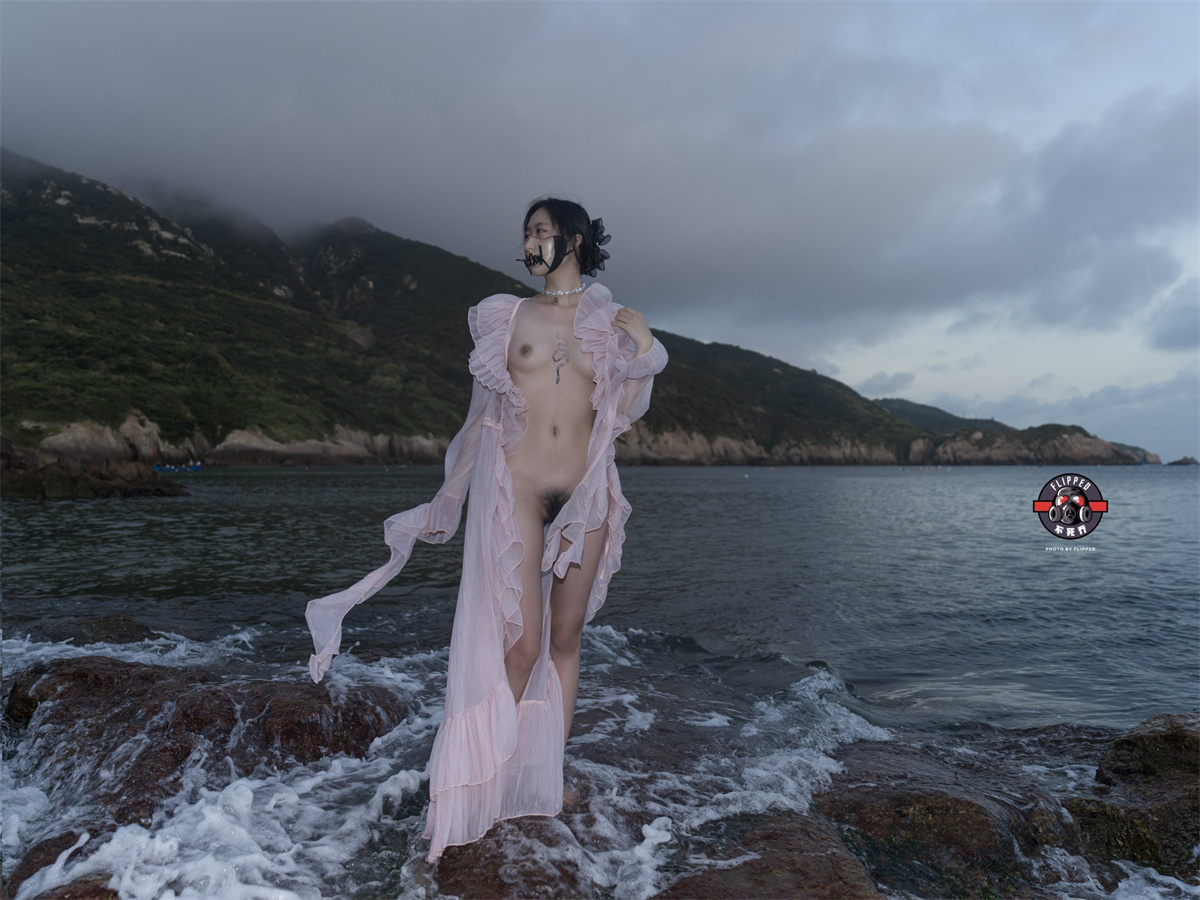 2024年流出，上海的一个私拍摄影师，【不死乔-Flipped_vision】，绝版绝美人体摄影作品，美景佳人艺术级享受