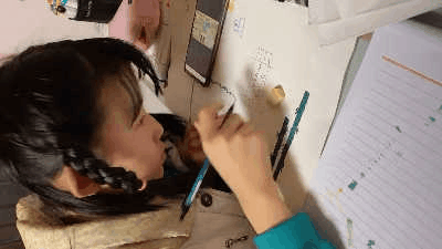 晚自习给学习差的妹子辅导功课❤️这节辅导课的代价有点大哦