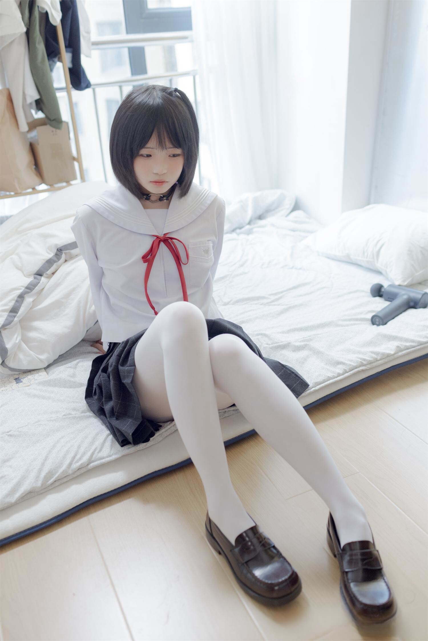 2024重磅流出,【3万人民币私定-少女秩序】,极品反差眼镜妹,小萝莉白丝美足让人心动,无毛白虎穴内白浆,超清画质推荐必看!