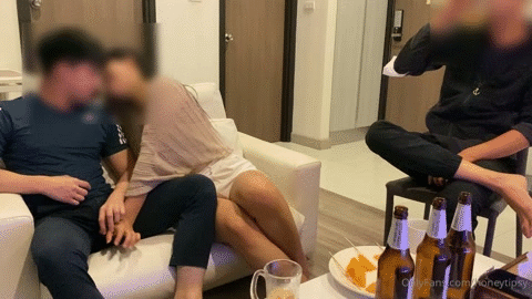 泰国淫趴皇后「honeytipsy」男女人妖通吃OF多男多女混战实录 约好一起玩却没忍住和小鲜肉先进房滚床单