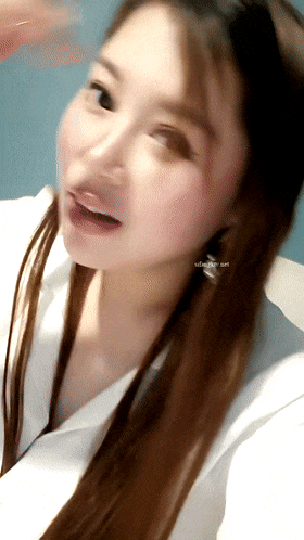 肚子这么大了,还要做爱,不错颜值在孕妇界已达巅峰,【司灵小孕妇】,刮毛,舔脚,激素刺激下好爽啊,刺激刺激!