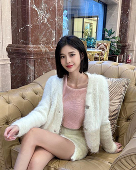 ❤️极品反差婊❤️IG网红博主和男友做爱不雅片流出❤️纹身确认为本人,眼尖的网友太厉害了!