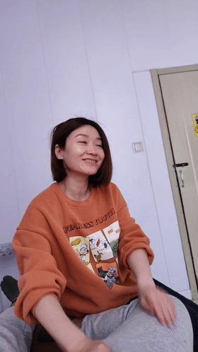 ⁎⁺˳✧˚❤️⁎⁺ 路少逛会所选妃,气质人妻,好鲜嫩的乳房,小玉手握着阳具,撸起来好爽!