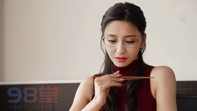 【AI明星换脸】 AI-佟丽娅 完美换脸,十个眼镜九个骚,戴眼镜的佟丽娅实在是太御了
