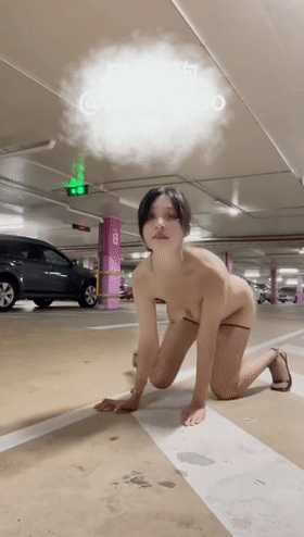 清纯美少女 · 今天帮爸爸修理硬件❤️ 下班后在花都停车场，找到爸爸的车，爬上车顶❤️自慰，高潮 爽死！