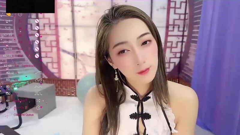 Stripchat站,淫荡骚女【qingqing】情趣旗袍,暴力大尺度自慰,大黑牛塞穴,假屌双管齐下