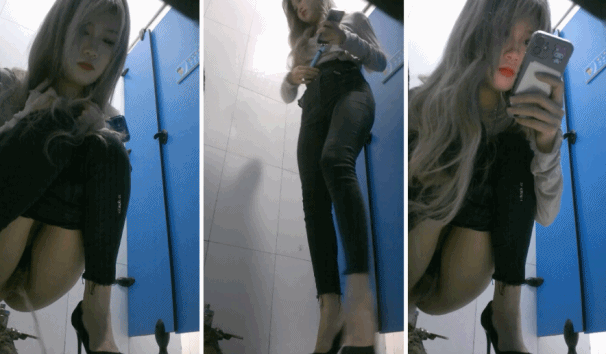商场蓝色隔板女厕全景偷拍多位女神级的小姐姐嘘嘘❤️人美B更美