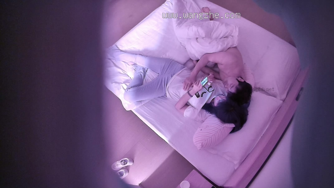 2024-4-6新流出安防酒店偷拍❤️学生情侣假期炮漂亮学妹屌下销魂直喊不要