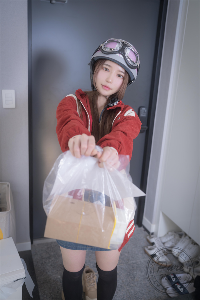 【极品❤️梦中情女】Yeha✨ 超人气极品嫩模私拍 外卖员の特殊服务 粉嫩酮体秀色可餐 绝美阴唇唤醒原始欲望 无尽遐想