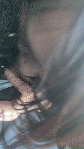 ❤️丽水人妻，姨妈来了也要来吃鸡巴，这是有多贪，完了还要整一炮，真他妈受不了！