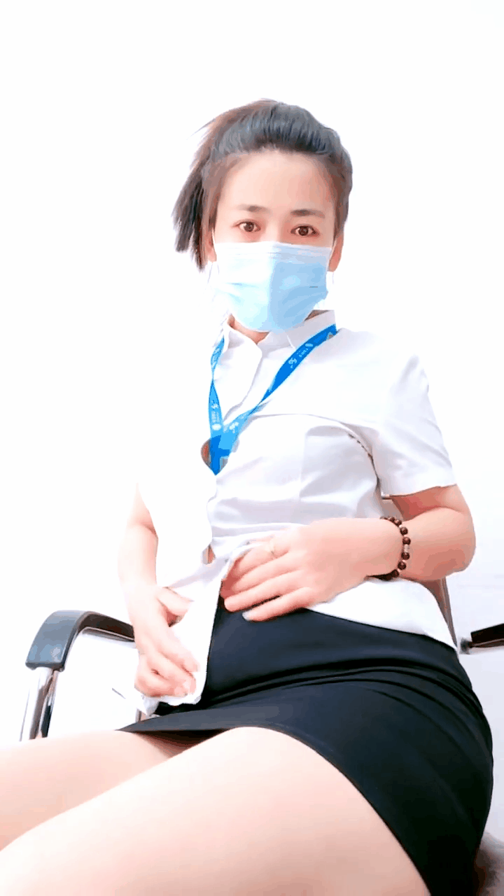 【挚爱良家】饥渴骚妇~办公室自慰~全裸狼友视频~跳蛋喷水