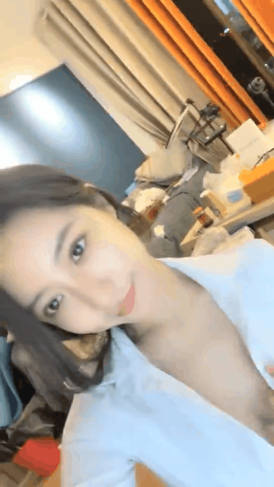 全网最美女神!尺度突破~【甜甜是你】揉穴自慰~超养眼