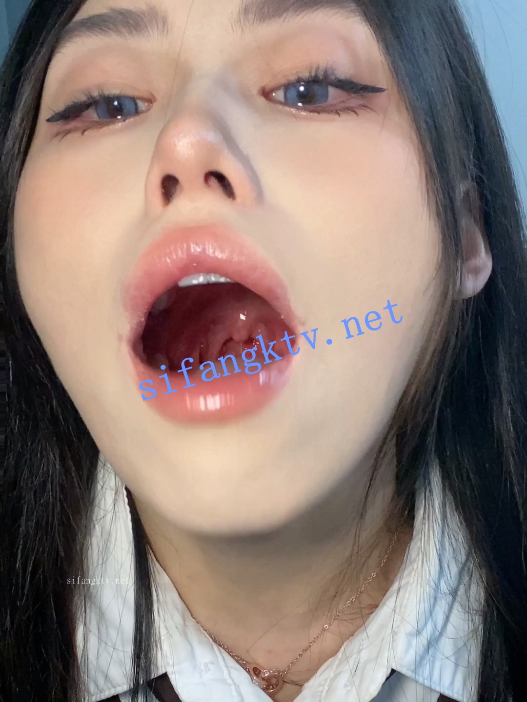 ♏恋物癖♏究极日系美少女+黑衣清纯学妹 口腔喉咙检查合集