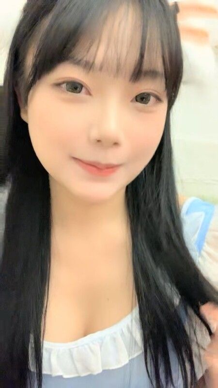【哒叽】极品尤物初恋妹妹,外表清纯甜蜜,3小时大尺度自慰,粗大假吊插穴,浴室洗澡湿身诱惑