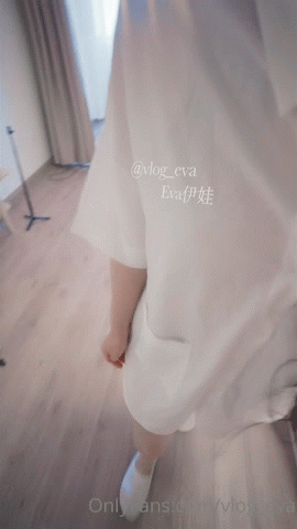 【中字剧情】OF华人「vlog_eva」「eva伊娃」敲门问男邻居借WIFI却被意外中出